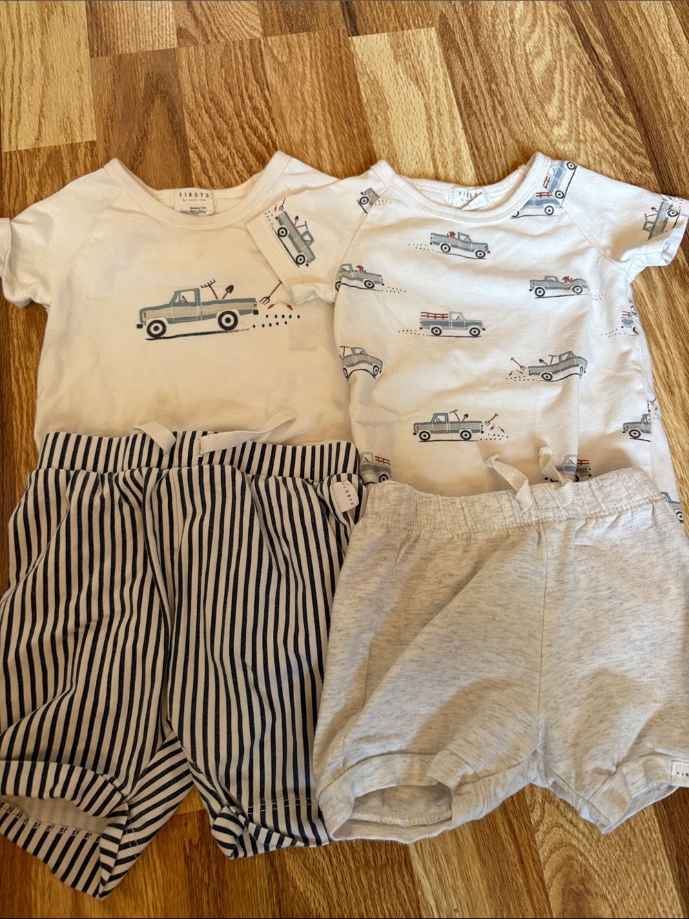 Firsts  Two-Pack Outfit Set - White Truck Tees with Striped & Heather Shorts 6-9